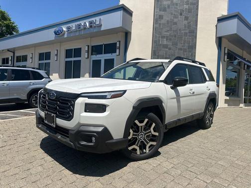 Crystal White Pearl 2026 Subaru Outback Touring XT