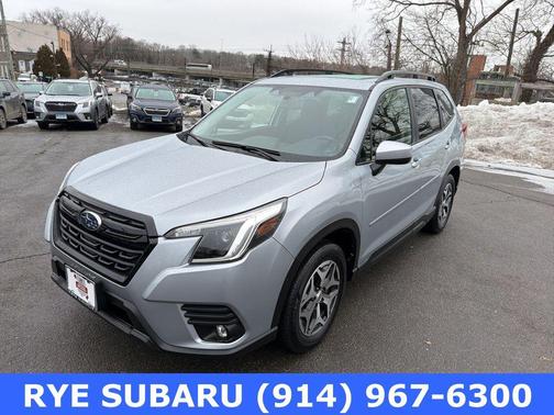 2024 Subaru Forester Premium