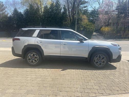 Ice Silver Metallic 2026 Subaru Outback Premium