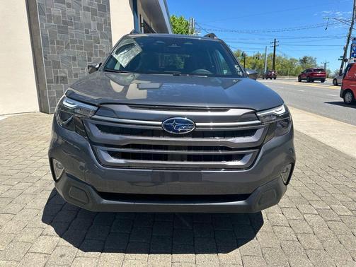 Magnetite Gray Metallic 2026 Subaru Forester Premium