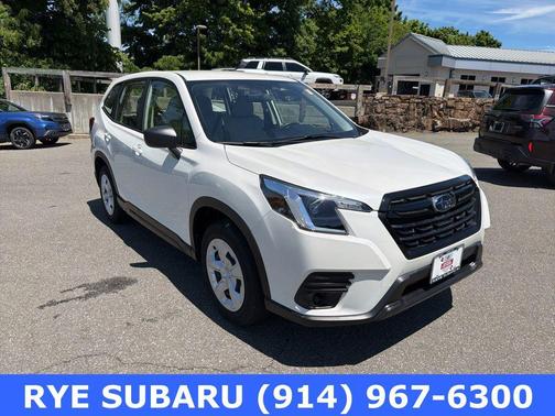 Crystal White Pearl 2023 Subaru Forester Limited