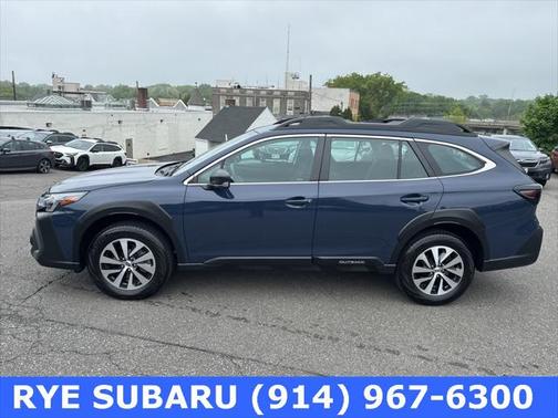 2023 Subaru Outback Base