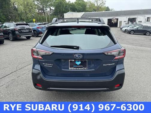 2023 Subaru Outback Base