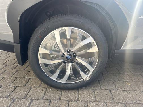 2025 Subaru Forester Hybrid Touring