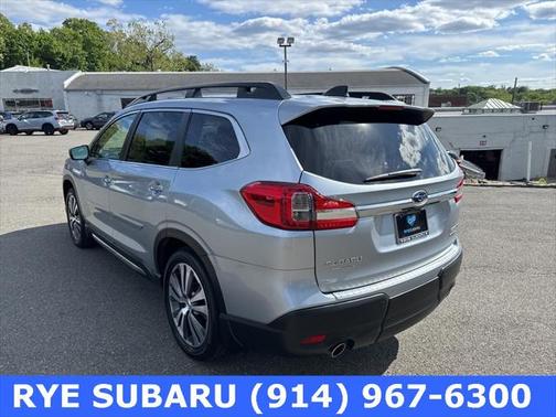 2022 Subaru Ascent Limited 8-Passenger