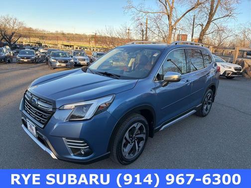 2023 Subaru Forester Touring