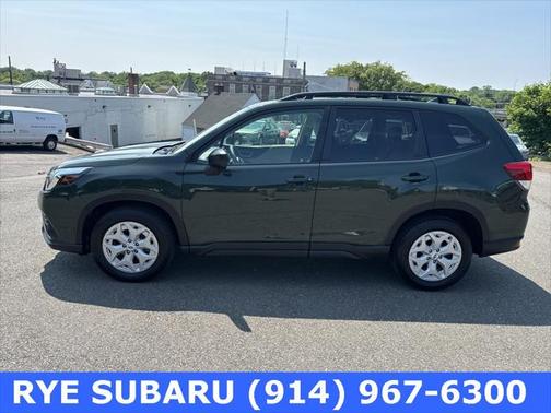 2022 Subaru Forester Base