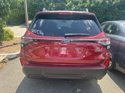 2025 Subaru Forester Hybrid Premium