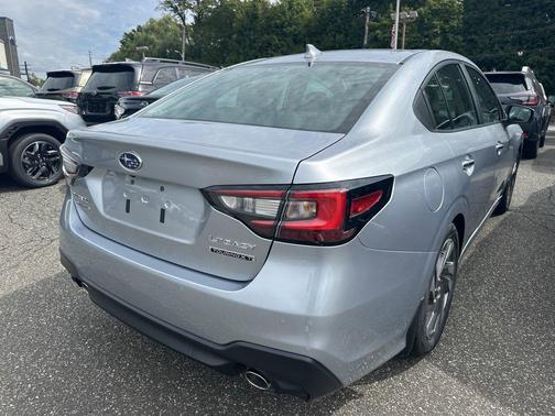 2025 Subaru Legacy Touring XT