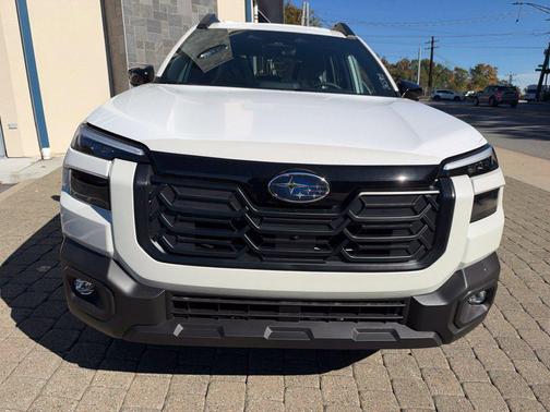 Crystal White Pearl 2026 Subaru Outback Touring