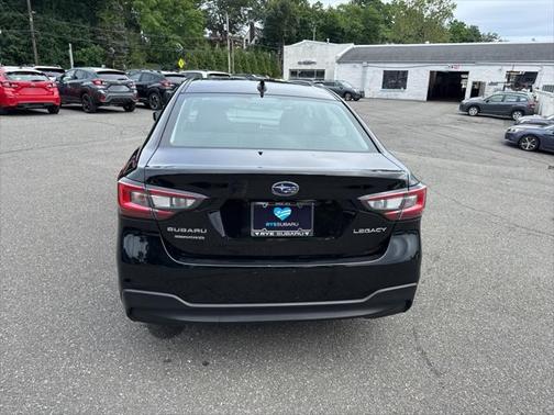 2022 Subaru Legacy Base