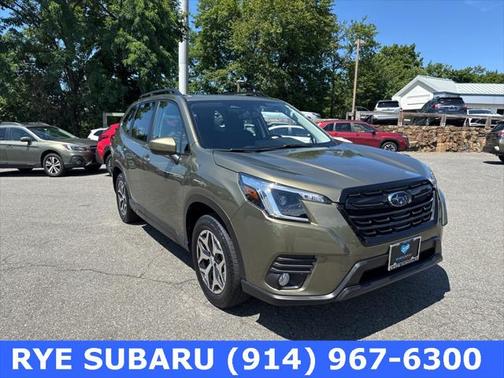 2022 Subaru Forester Premium