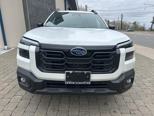 Crystal White Pearl 2026 Subaru Outback Touring XT