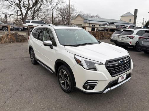 2023 Subaru Forester Touring