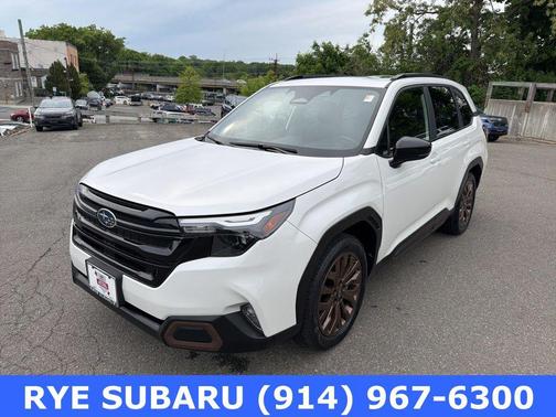 Crystal White Pearl 2025 Subaru Forester Sport