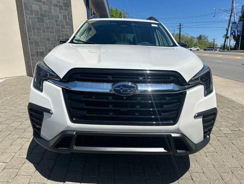 Crystal White Pearl 2026 Subaru Ascent Limited 7-Passenger