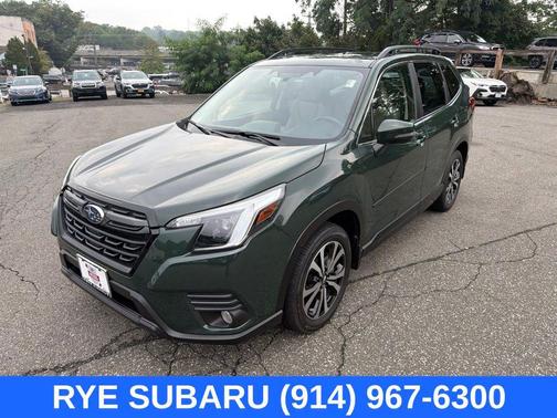 Cascade Green Silica 2023 Subaru Forester Limited