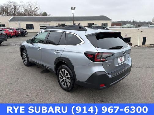 Ice Silver Metallic 2025 Subaru Outback Premium