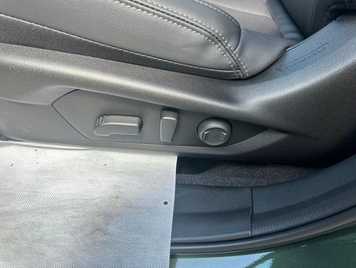 Deep Emerald Green Pearl 2026 Subaru Outback Limited