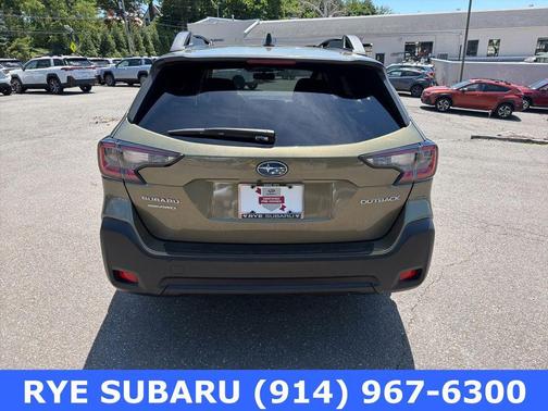 Autumn Green Metallic 2023 Subaru Outback Premium