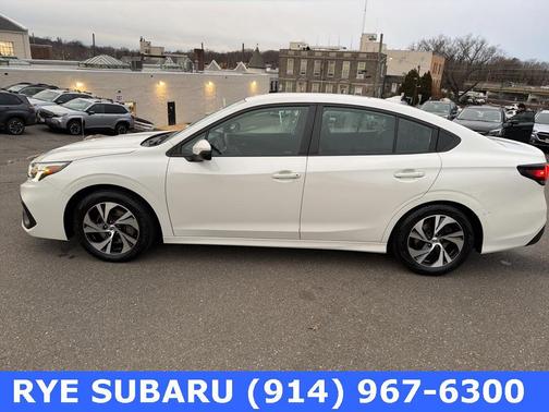 2023 Subaru Legacy Premium