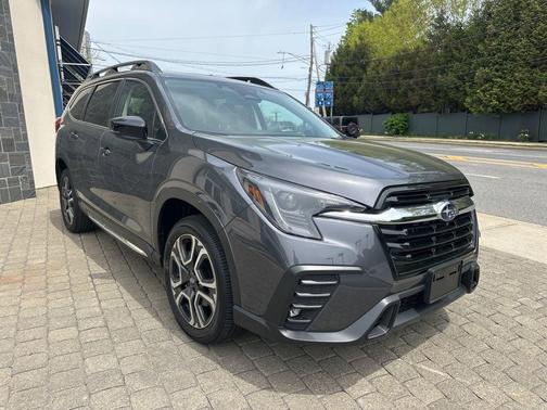 Magnetite Gray Metallic 2026 Subaru Ascent Limited 7-Passenger