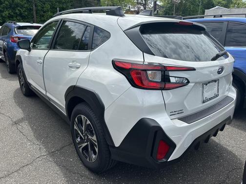 Crystal White Pearl 2025 Subaru Crosstrek Premium