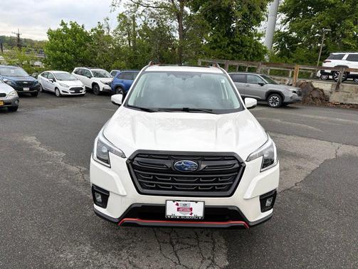 Crystal White Pearl 2023 Subaru Forester Sport