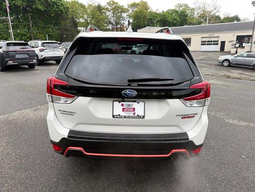 Crystal White Pearl 2023 Subaru Forester Sport