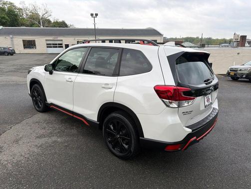 Crystal White Pearl 2023 Subaru Forester Sport