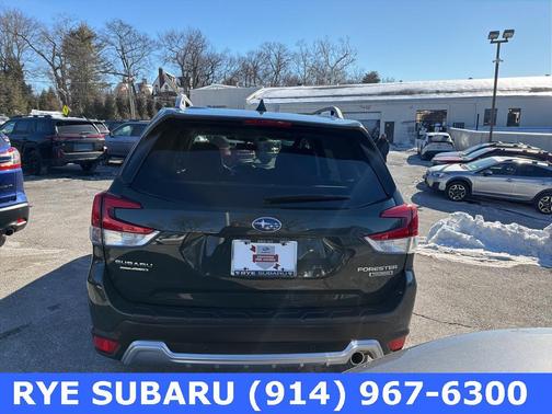 2023 Subaru Forester Touring