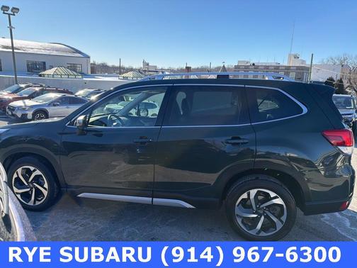 2023 Subaru Forester Touring