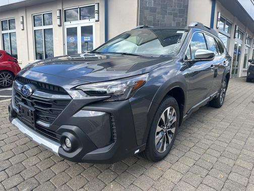 2025 Subaru Outback Touring