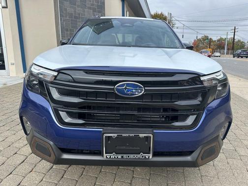 2025 Subaru Forester Hybrid Sport