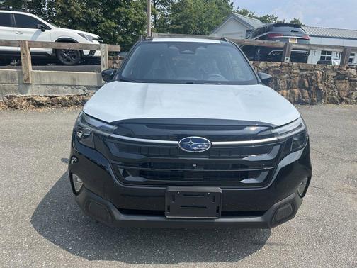 2025 Subaru Forester Hybrid Touring