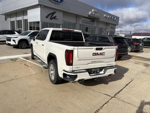 2025 GMC Sierra 1500 Denali