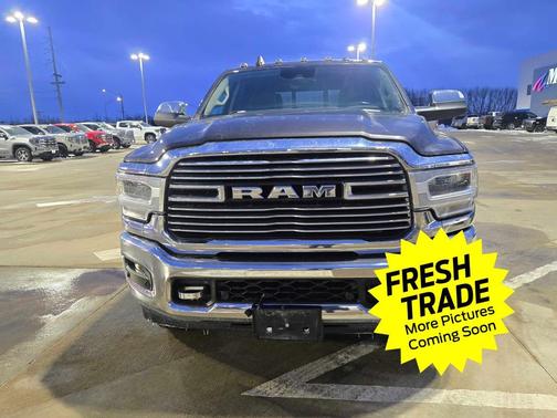 2021 RAM 2500 Laramie Crew Cab 4x4 6'4' Box