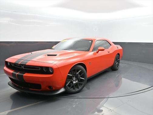 2016 Dodge Challenger R/T Scat Pack