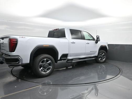 2026 GMC Sierra 2500 SLT