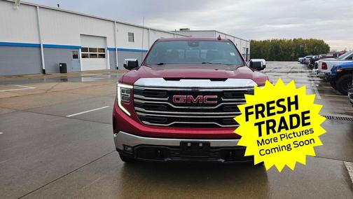 Cayenne Red Tintcoat 2022 GMC Sierra 1500 SLT