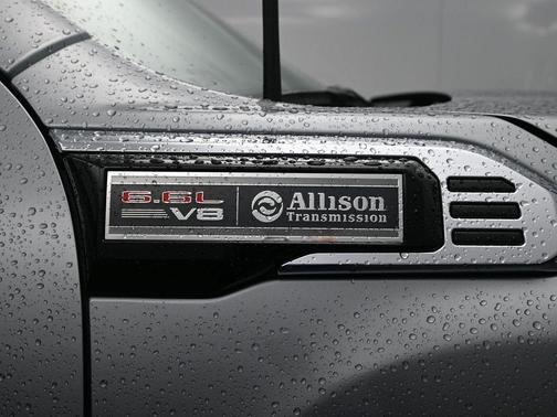 2026 GMC Sierra 2500 SLT