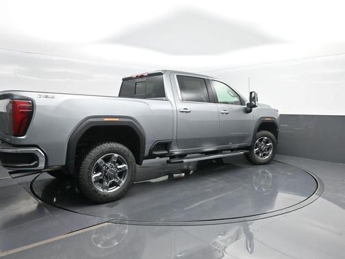2026 GMC Sierra 2500 SLT