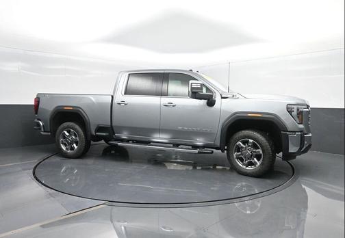 2026 GMC Sierra 2500 SLT