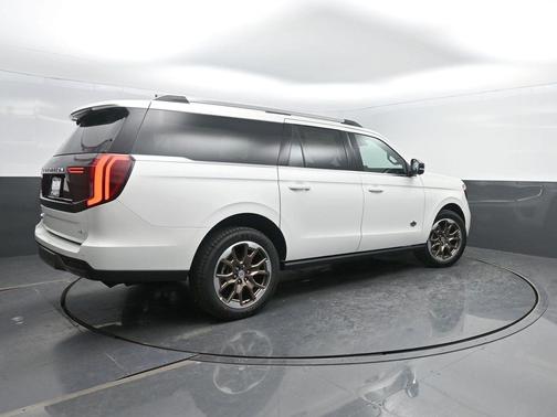 WHITE 2026 Ford Expedition Max King Ranch