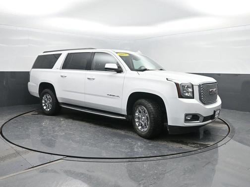 2017 GMC Yukon XL SLT