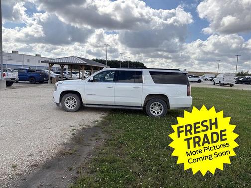 2017 GMC Yukon XL SLT