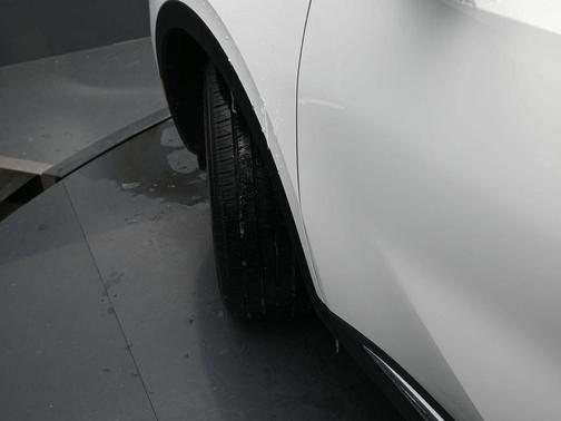 2023 Buick Envision Essence FWD