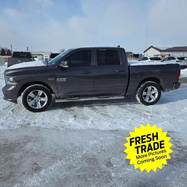 Granite Crystal Metallic Clearcoat 2015 RAM 1500 Sport