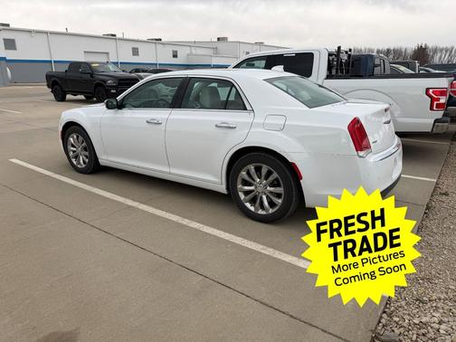 2018 Chrysler 300 Limited