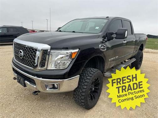2017 Nissan Titan XD SV